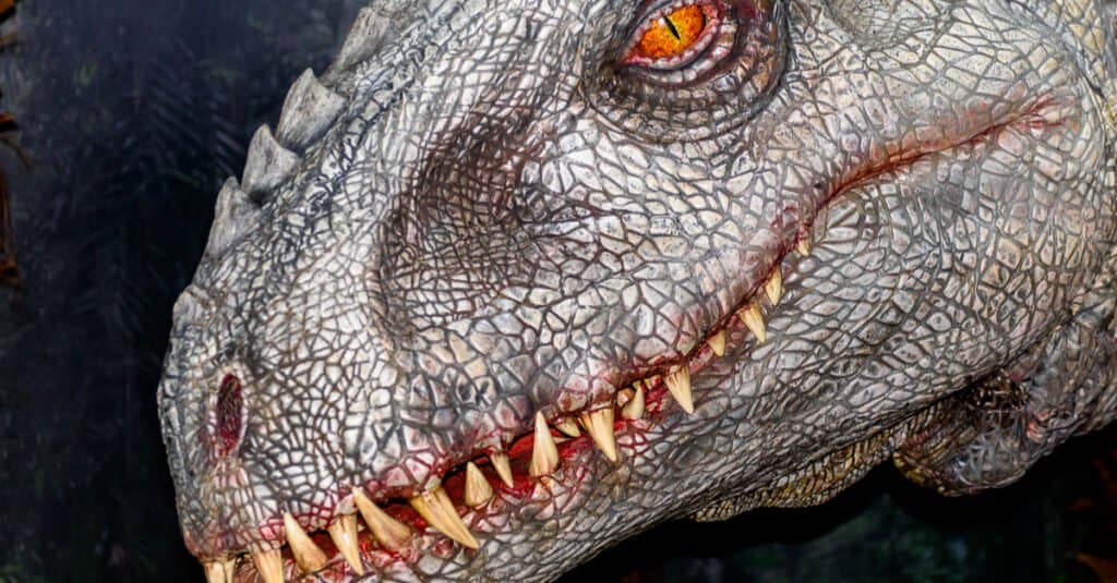 인도미누스 렉스: 실제 공룡과 비교하는 방법
