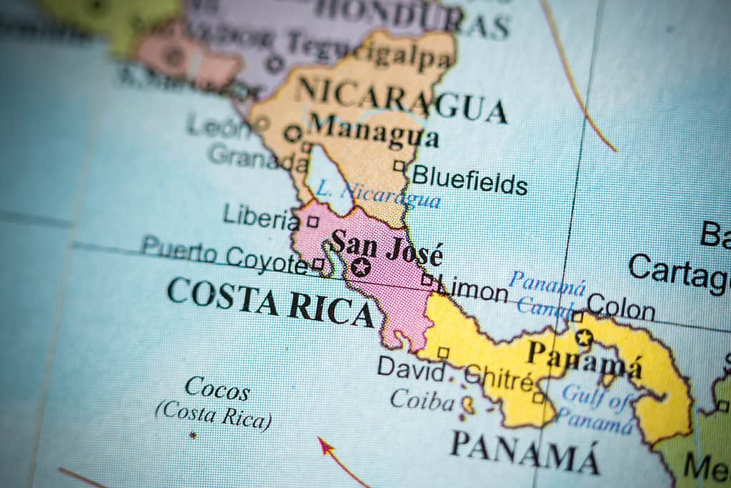 Costa Rica Estatu Batuetako lurraldea al da?